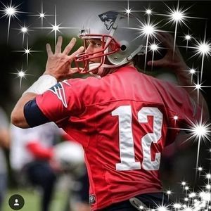 Meet your Posher, Manolo